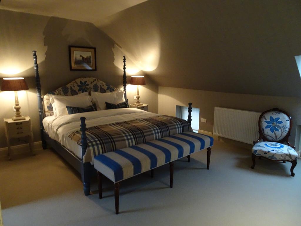 The Loch Lomond Arms Hotel Luss Szoba fotó